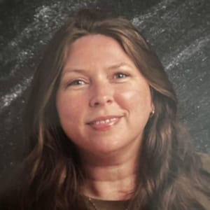 Headshot of WVVA teacher Cynthia Glasscock